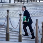 Raskin warns oil industry about Trump's Russian diesel deal