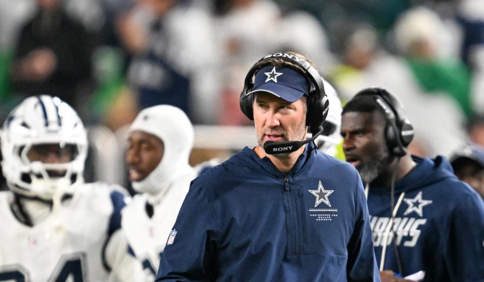 Brian Schottenheimer Short and Not So Nice in His Postgame Media Availability