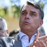 The United States will grant visas to Flávio Bolsonaro after his electoral defeat