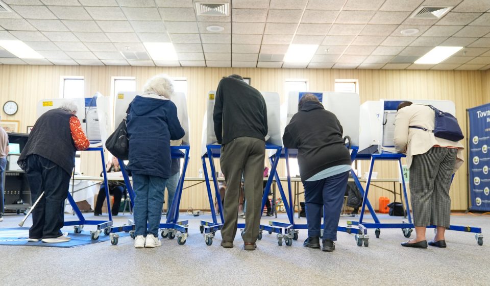 Trump admin focuses on non-citizen voting in latest midterm campaign Trump admin focuses on non-citizen voting in latest midterm campaign