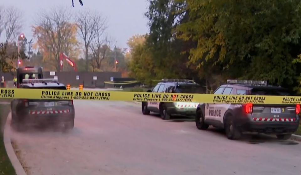 Family of real estate CEO injured in violent Toronto home invasion, officials say; 3 suspects on the run Family of real estate CEO injured in violent Toronto home invasion, officials say; 3 suspects on the run