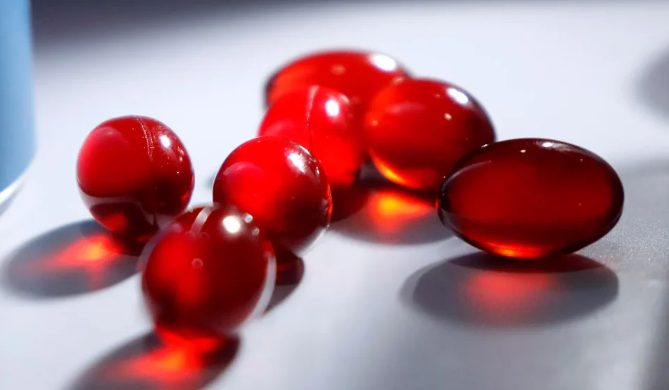 Astaxanthin: super antioxidant or overrated supplement? Astaxanthin: super antioxidant or overrated supplement?