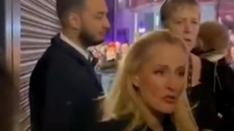 Gillian Anderson responds to backlash after telling 'distracting' fans to stop sitting in the front row | Gillian Anderson