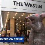 Downtown hotel workers go on strike ahead of Chicago Marathon