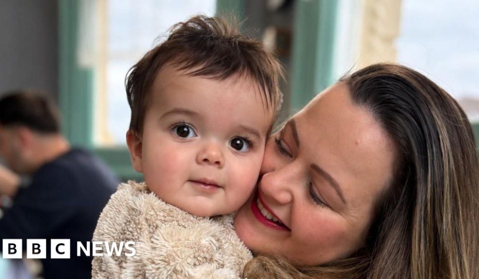 Loss of sight during and after pregnancy not discussed, says Epping mother – BBC News Africa Loss of sight during and after pregnancy not discussed, says Epping mother - BBC News Africa