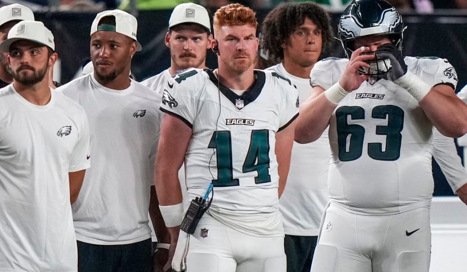 Report: Eagles release quarterback Andy Dalton