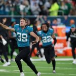 Eagles-Jaguars game in London appears to have hurt Fox and viewership of CBS pregame show