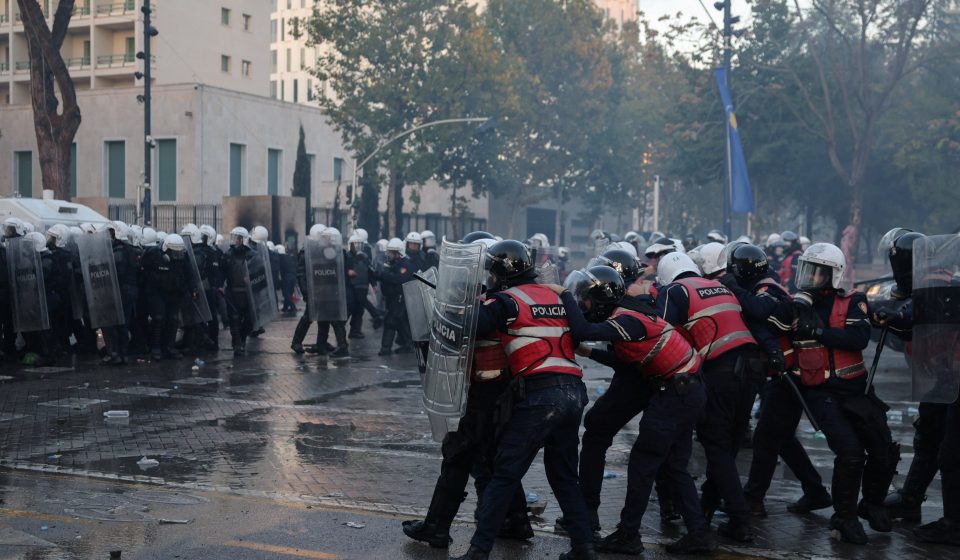 Albanian police fire rubber bullets as protests against Rama intensify | News of the demonstrations