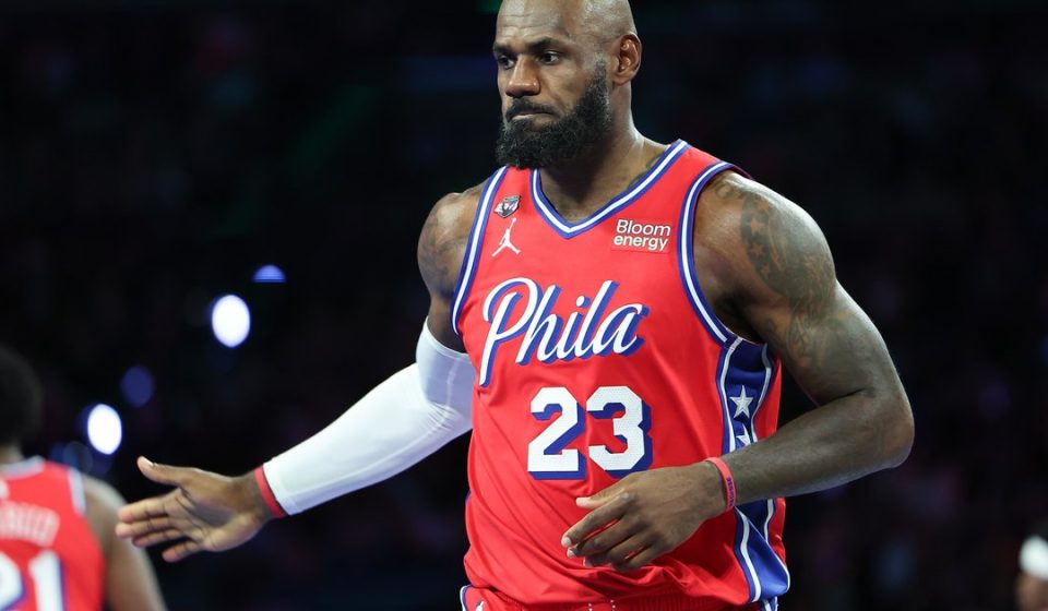 LeBron James plays hard and defense locks down as Sixers make another statement against Knicks – PhillyVoice