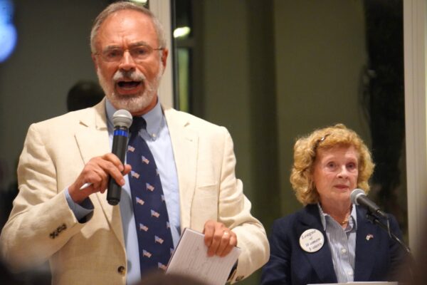 In heated debate, Harris-Schwartz clash over diesel and agree on redistricting