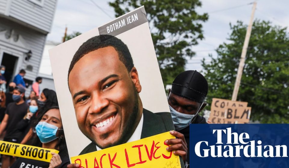 Amber Guyger, the police officer who murdered a black neighbor in his home, is released from prison | Texas