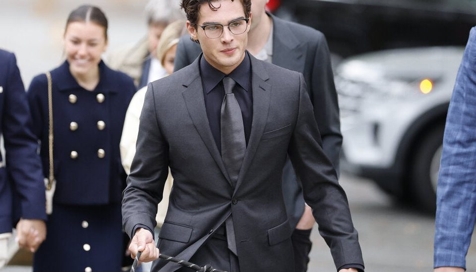 Clavicular, “Looksmaxxing” influencer, pleads not guilty to rape charge Clavicular, “Looksmaxxing” influencer, pleads not guilty to rape charge