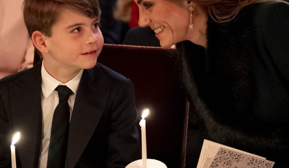 Prince William and Kate Middleton Share Adorable Baby Photo of Prince Louis for Halloween - E! News