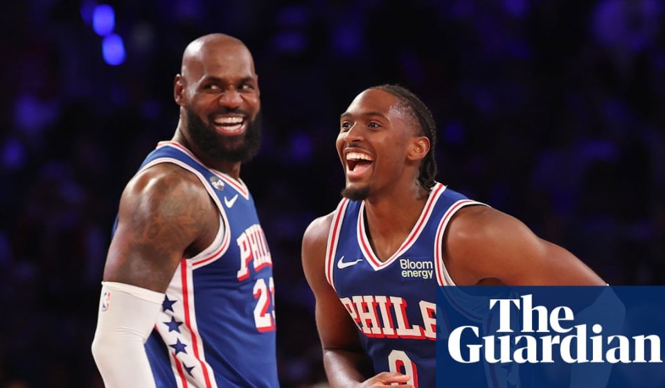'Slow news day at the office': LeBron James ignores Trump's national anthem attack | LeBron James