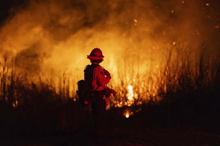 Poor communication marred emergency response to Los Angeles area fires, report says
