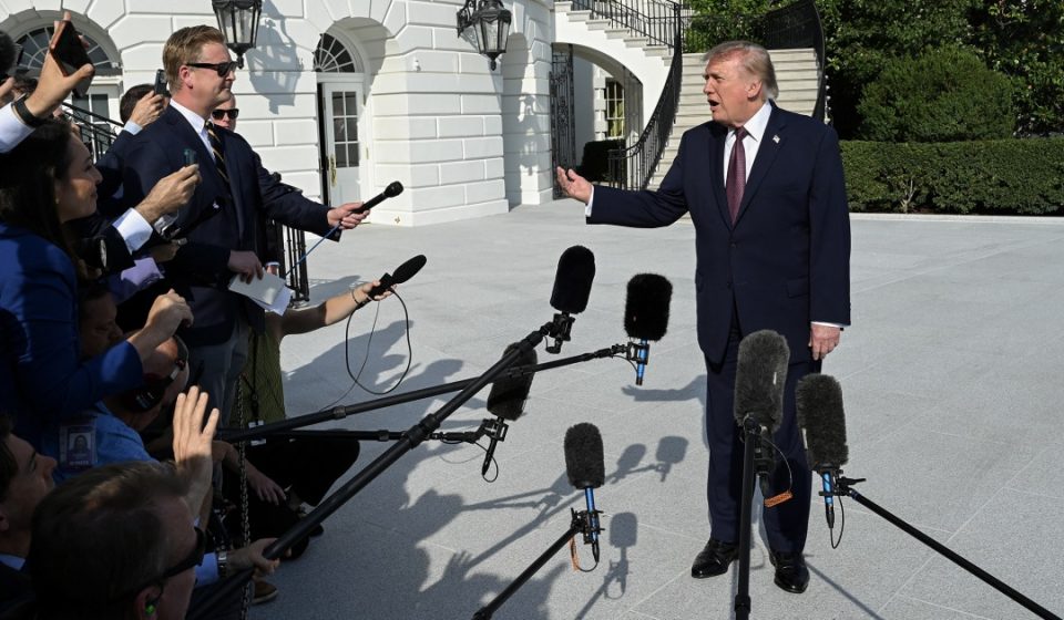 Federal judge issues longer-term ruling blocking Trump's White House media ban