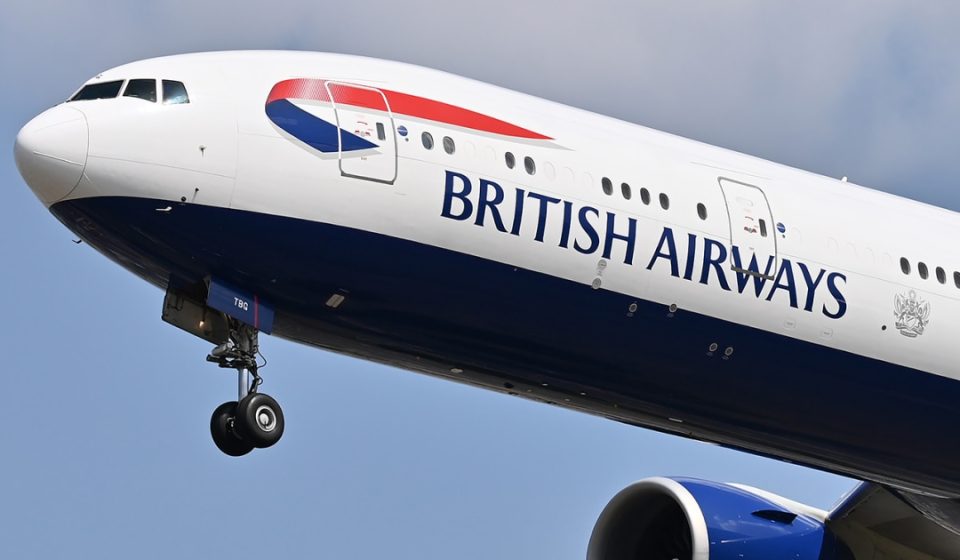 British Airways Flight to Chicago Falls 28,000 Feet, Returns to London British Airways Flight to Chicago Falls 28,000 Feet, Returns to London