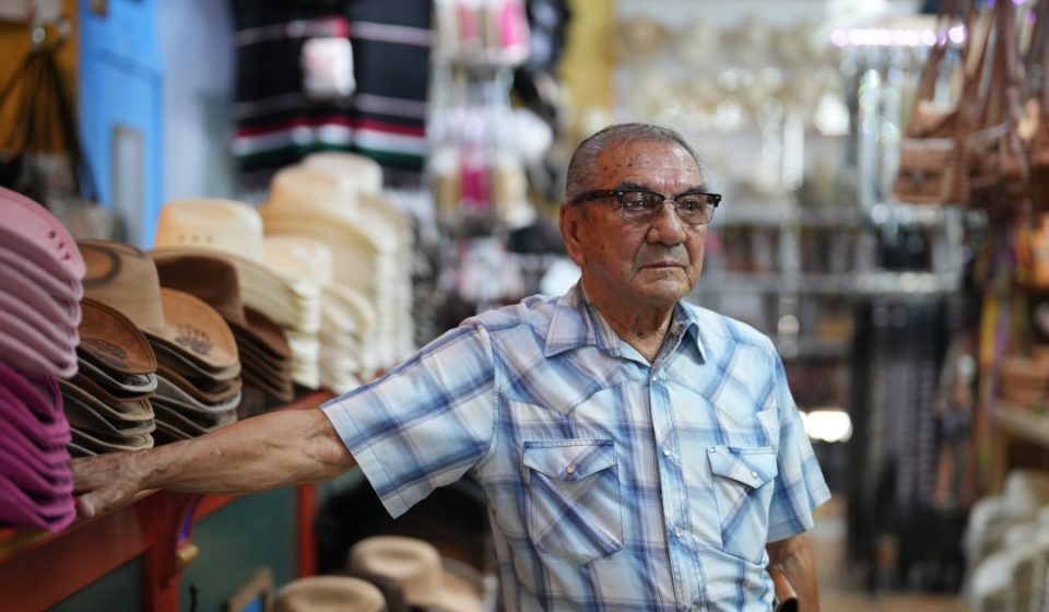 Latino voters feel buyers' remorse in Texas battleground FR24 News English
