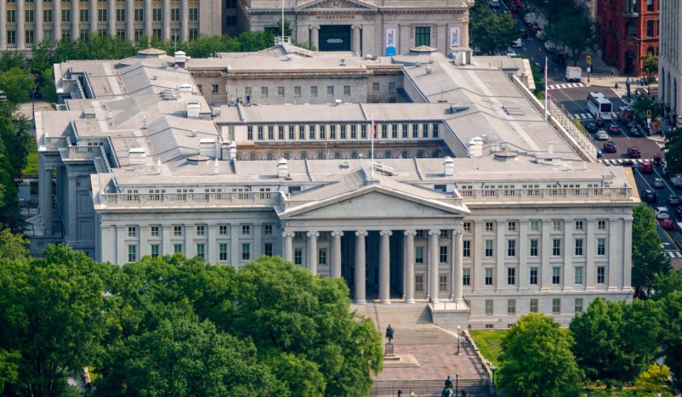Treasury yields hit 24-year high as global selling accelerates Treasury yields hit 24-year high as global selling accelerates