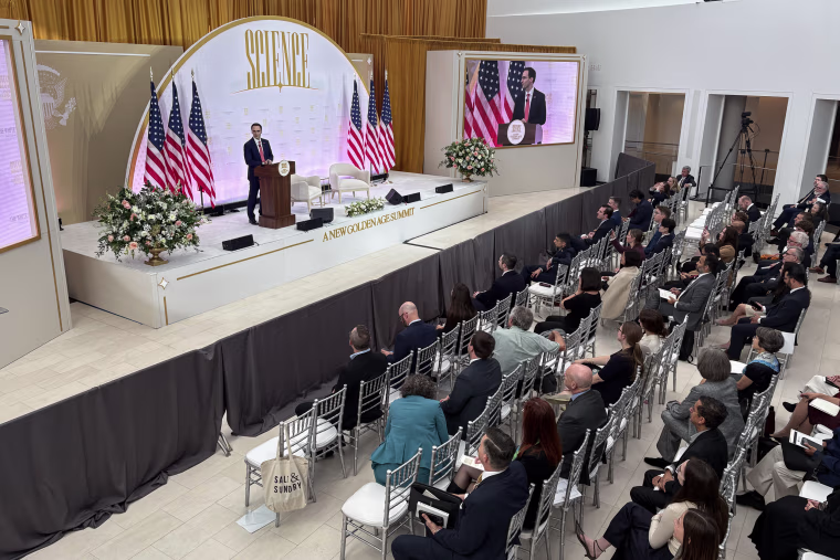 Trump awards Musk and other tech titans with National Medals of Science