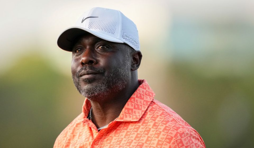 Hall of Fame running back Marshall Faulk reveals he has Parkinson’s disease Hall of Fame running back Marshall Faulk reveals he has Parkinson's disease