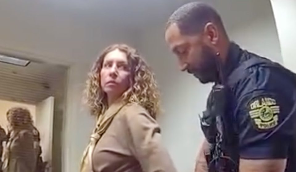 Florida mother arrested after leaving 4 children home alone during day trip to Vegas