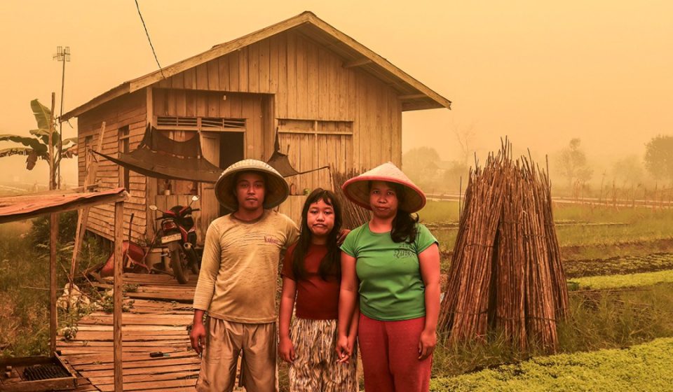 Indonesia's wildfires and toxic smog choke Southeast Asia