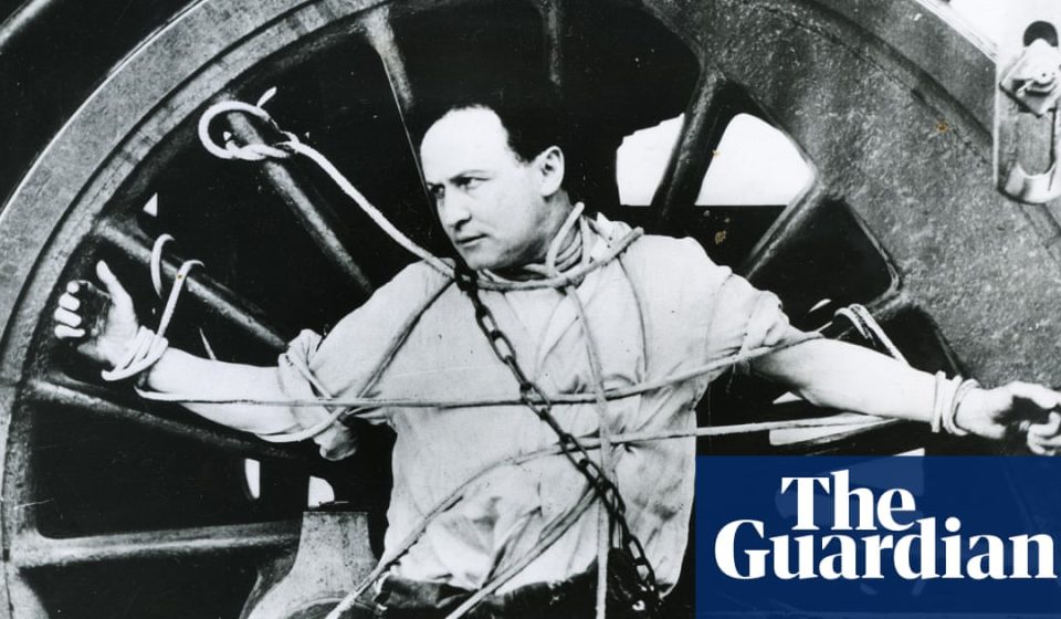 A previously unpublished writing by Harry Houdini published on the occasion of the 100th anniversary of his death | Books