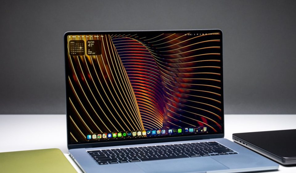 MacBook Air M5 is $200 off for the first time in months