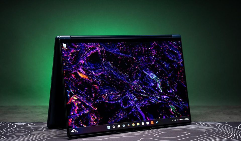 I hope Apple’s touchscreen MacBook learns some lessons from this Lenovo laptop I hope Apple's touchscreen MacBook learns some lessons from this Lenovo laptop