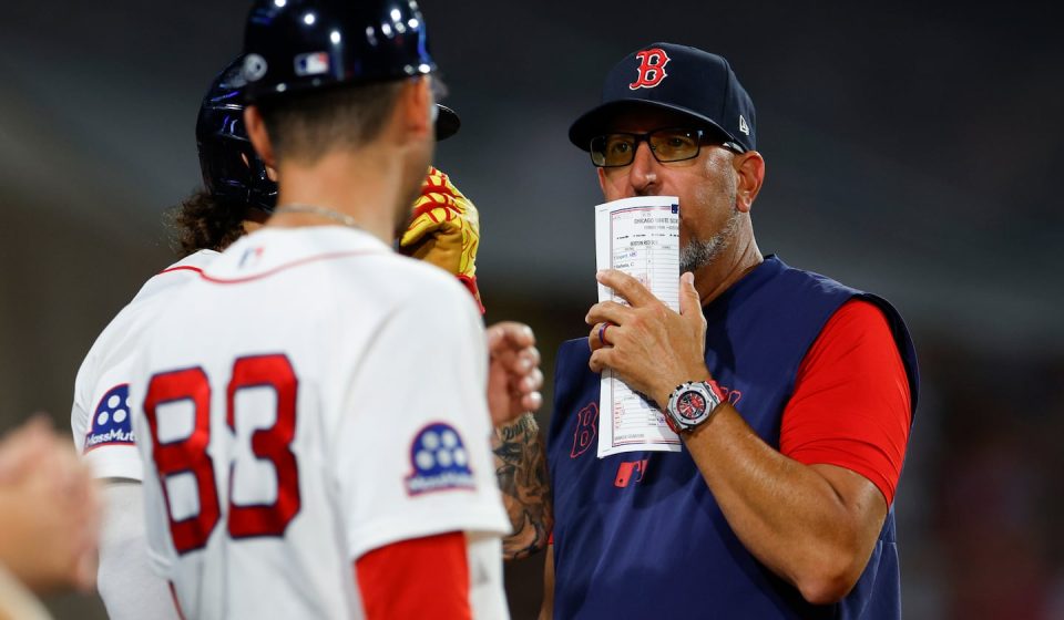 Red Sox keep Chad Tracy manager