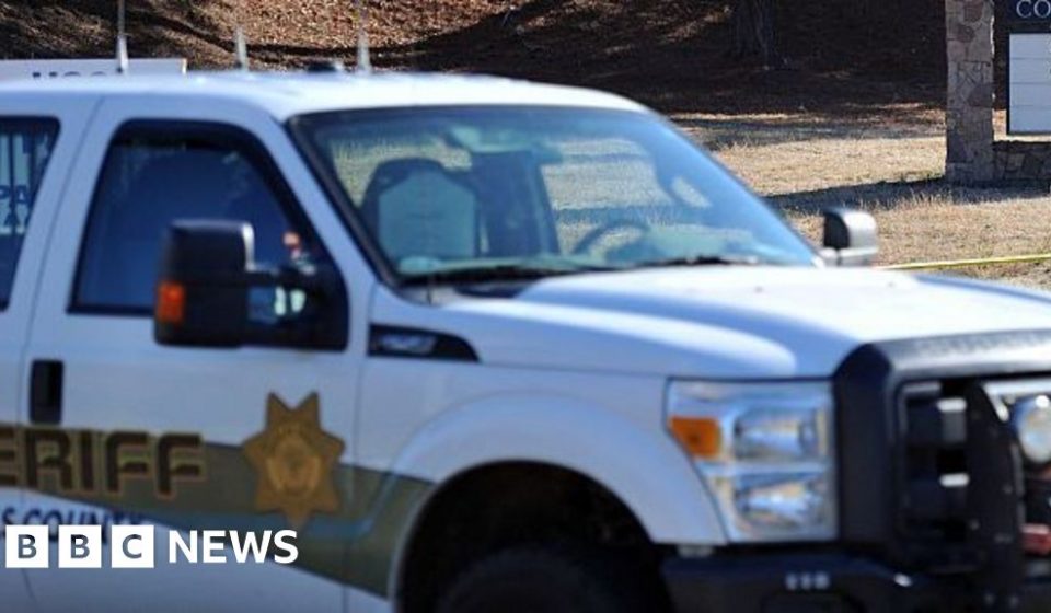 Three dead after two helicopters collide near Oregon airport - BBC News Africa