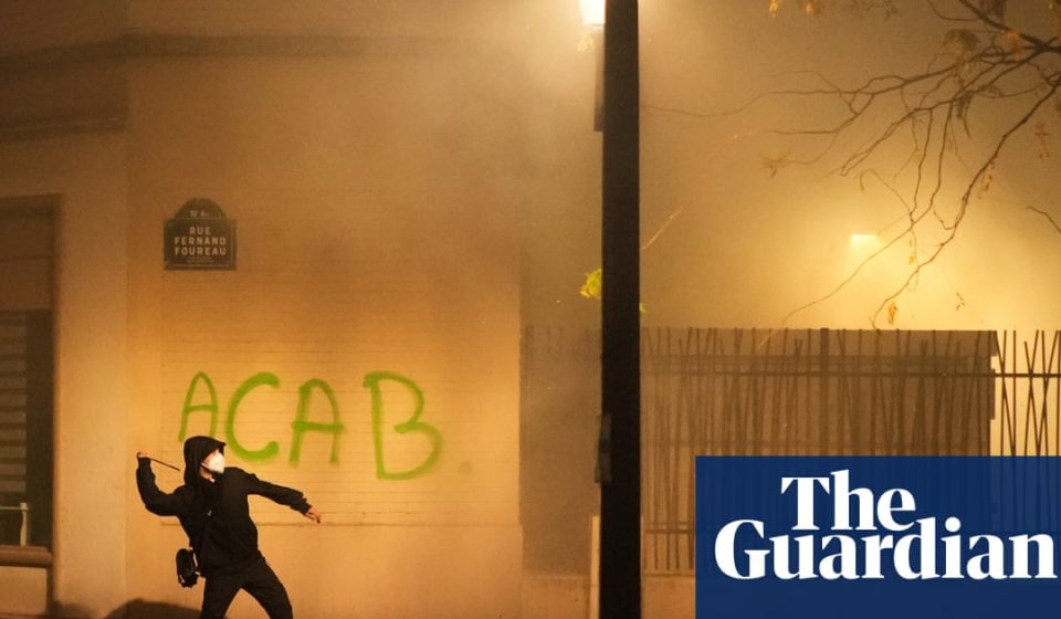 Macron accused of endangering France's right to protest with 'law against vandalism' | France