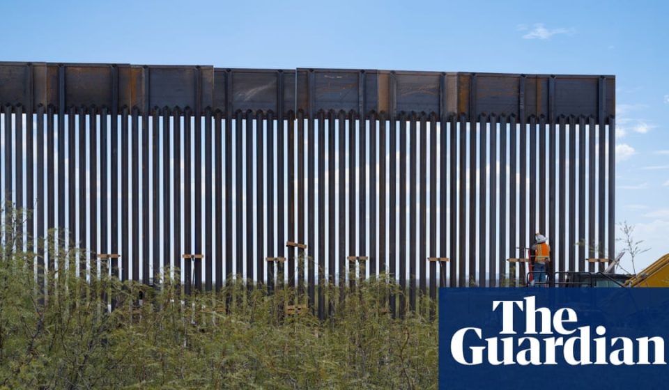 Federal judge halts construction of Big Bend border wall, undermining Trump agenda | Texas