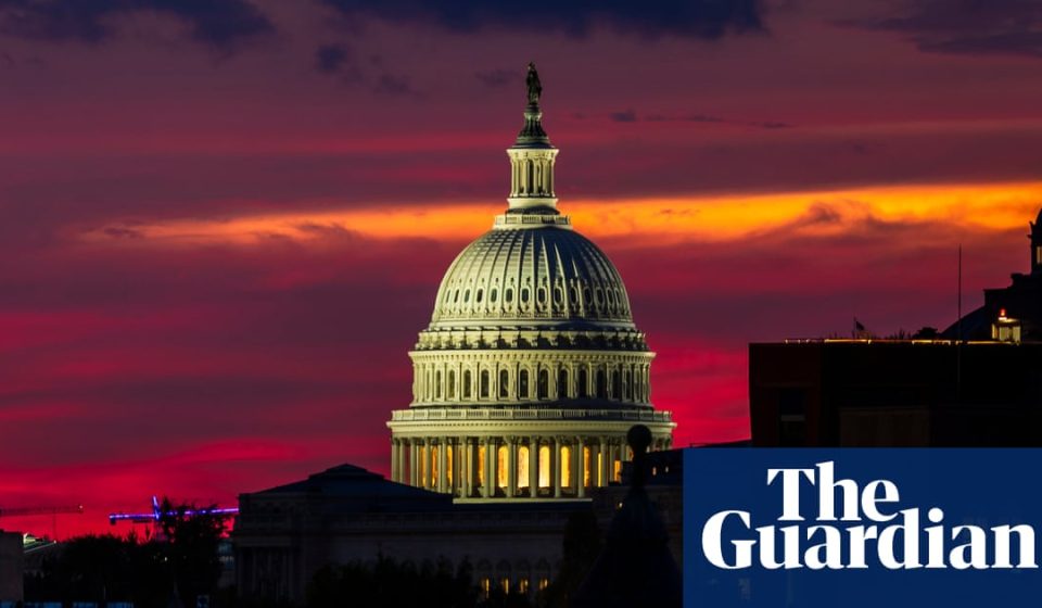 Illinois man arrested after allegedly sending suspicious powder to members of Congress using his return address | Crime in the United States