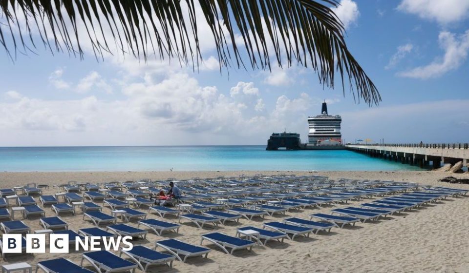 British woman dies after trying to save her sons who were swept away at sea in the Bahamas British woman dies after trying to save her sons who were swept away at sea in the Bahamas