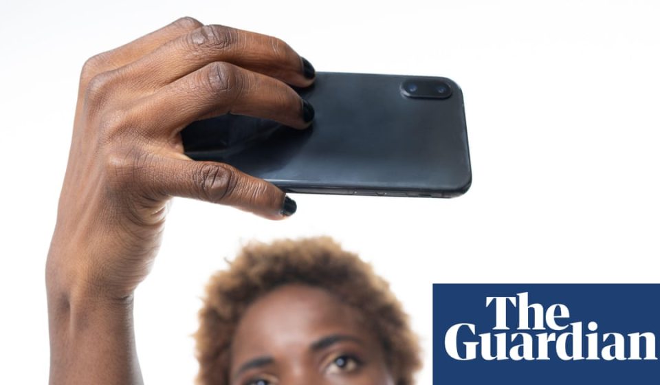 New AI tool can predict cancer survival from a single patient selfie, study suggests | AI (artificial intelligence)