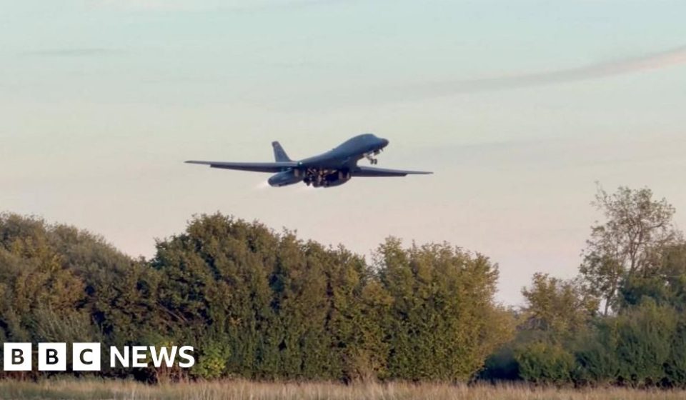 What caused American bombers to leave RAF Fairford?