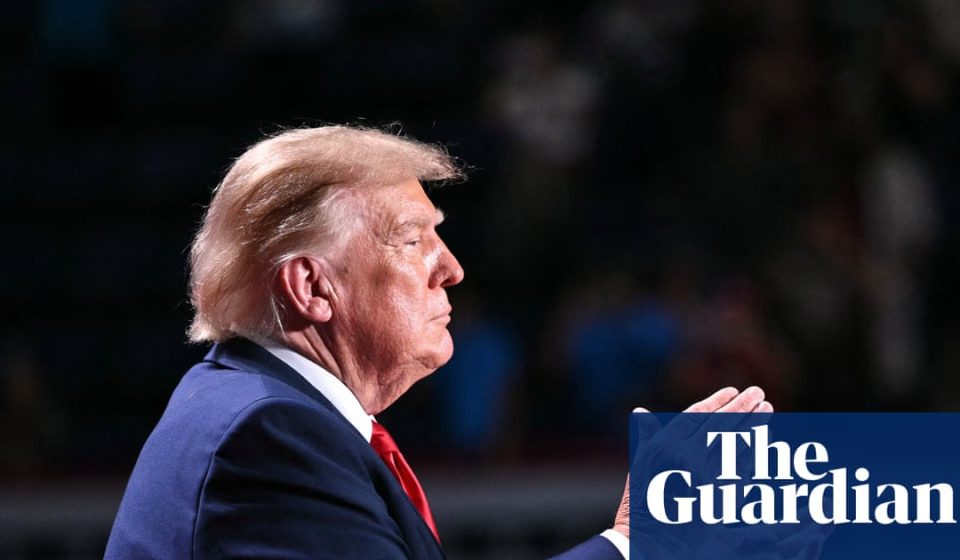 Donald Trump's rally in Texas rocked by repeated protests | Donald Trump