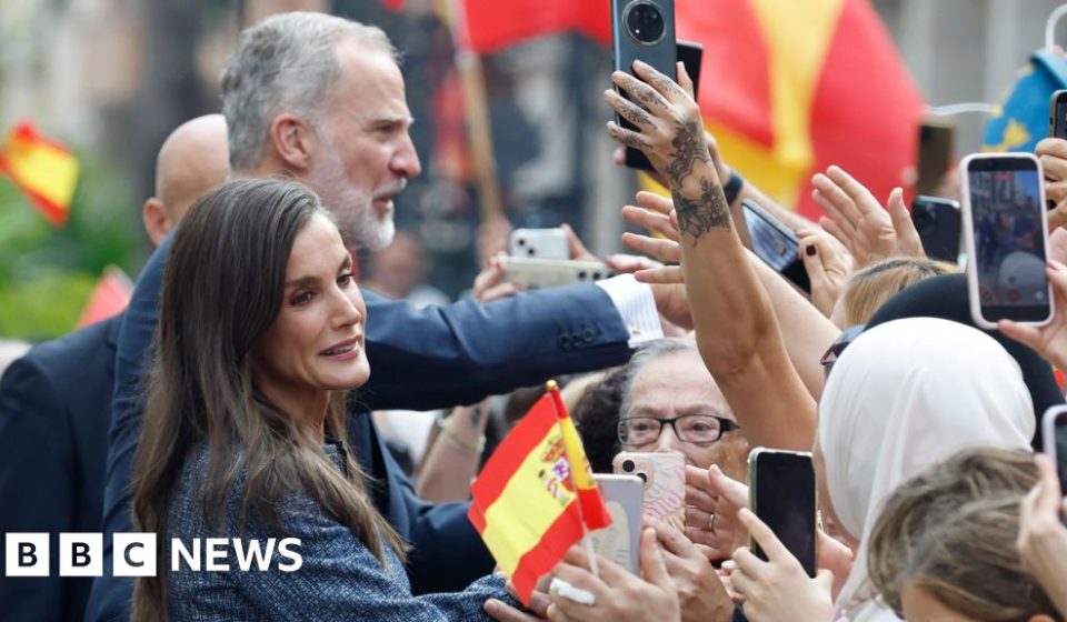 Spanish royal family makes rare visit to Ceuta after migrant crisis - BBC News Africa