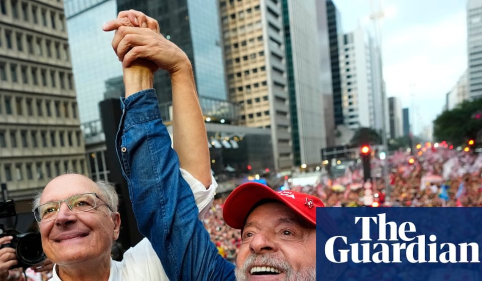 Lula wins fourth term as Brazilian president after historic upset against far-right Flávio Bolsonaro | Luiz Inácio Lula da Silva