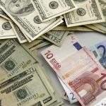 Euro falls against US dollar as French debt shakes markets