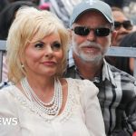 American televangelist Jim Bakker, disgraced by sex scandal and fraud, dies at 86 - BBC News Africa