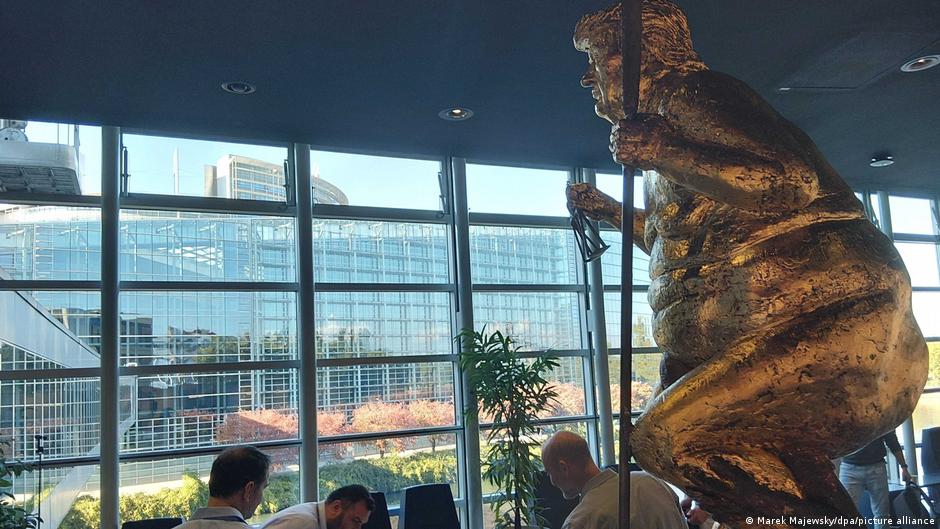 Naked statue of Trump on display in Strasbourg
