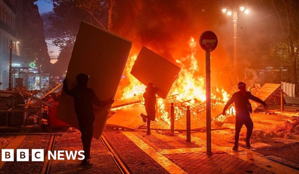Marseille braces for further unrest after protests give way to 'apocalyptic' disorder - BBC News Africa