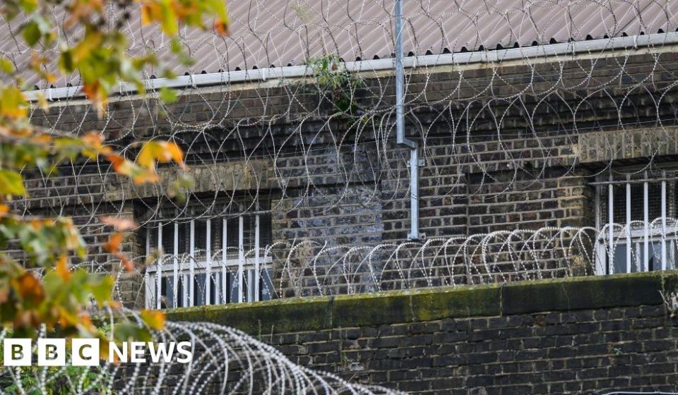 Criminals who avoid sentencing will be placed in solitary confinement or lose social visits