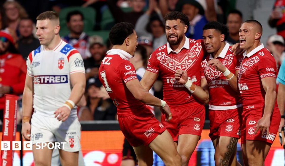 England Rugby League: Brian McDermott seeks solution – but is his team's World Cup over?