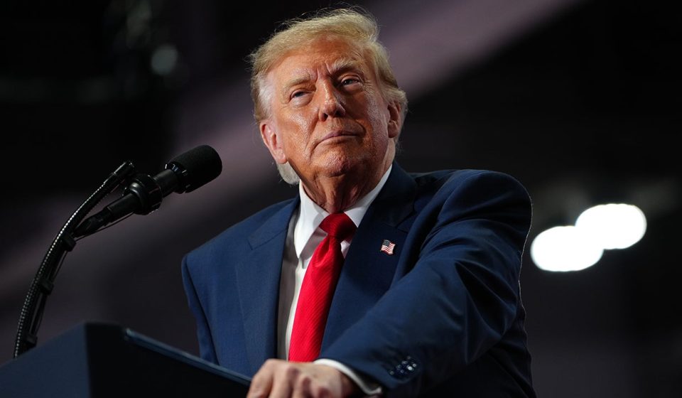Trump claims to have prevented Iran from acquiring nuclear weapons and 'blowing up' the Middle East