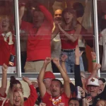 Travis Kelce jokes about Taylor Swift and Prince William's backstage selfie