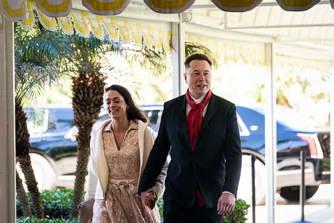 Shivon Zilis says Elon Musk ‘gave up’ on their relationship Shivon Zilis says Elon Musk 'gave up' on their relationship